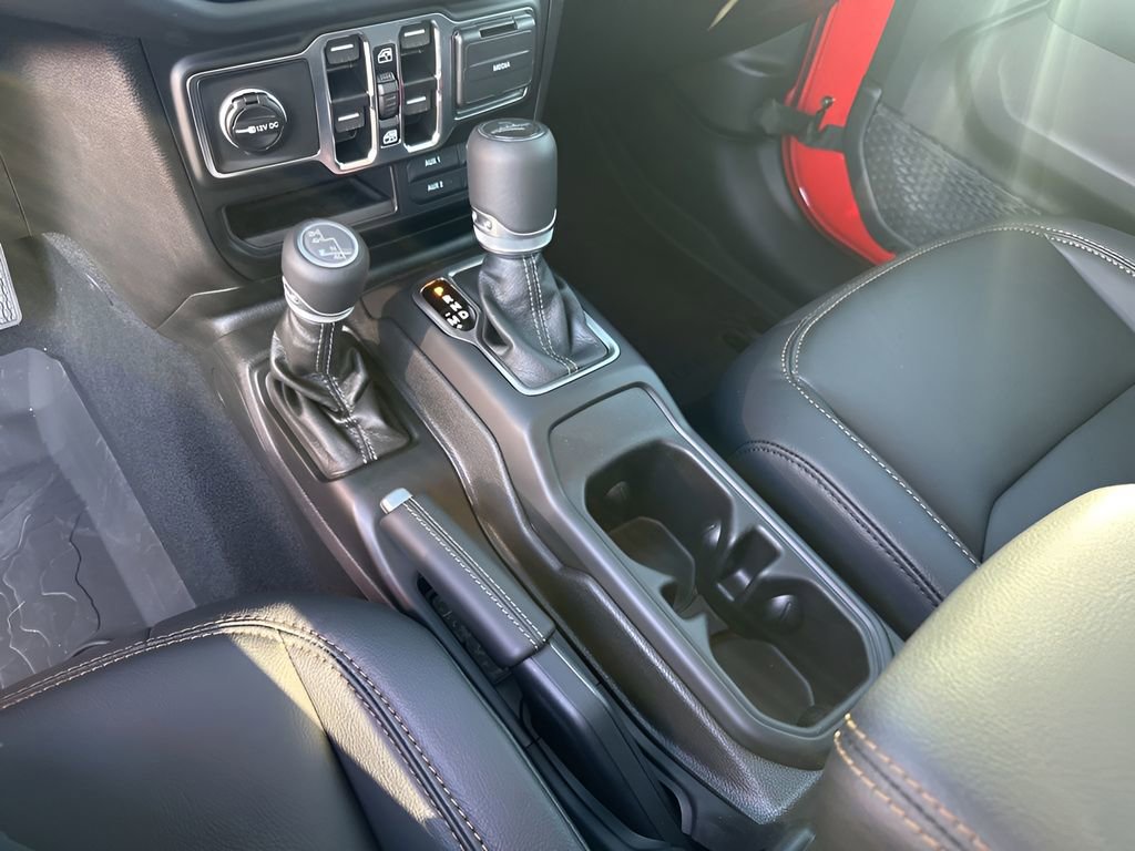 New 2025 Jeep Gladiator High Tide image 38