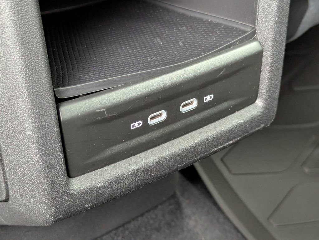 Certified 2023 Volkswagen ID.4 Pro image 23