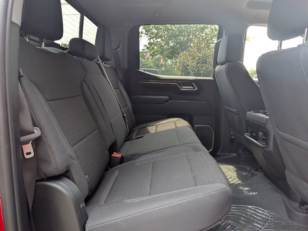 Used 2024 Chevrolet Silverado 1500 LT Trail Boss w/ Convenience Package II AWD/4WD image 27