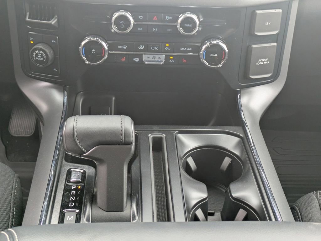 New 2026 Ford F150 XLT w/ Equipment Group 302A MID image 19