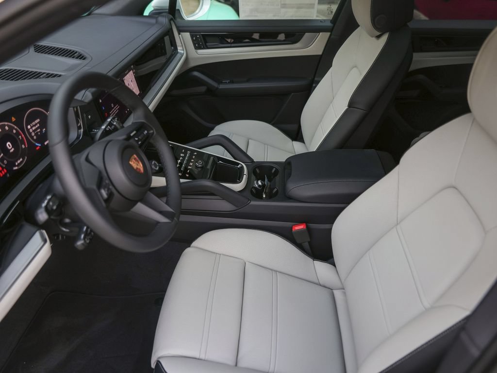New 2026 Porsche Cayenne AWD/4WD image 15