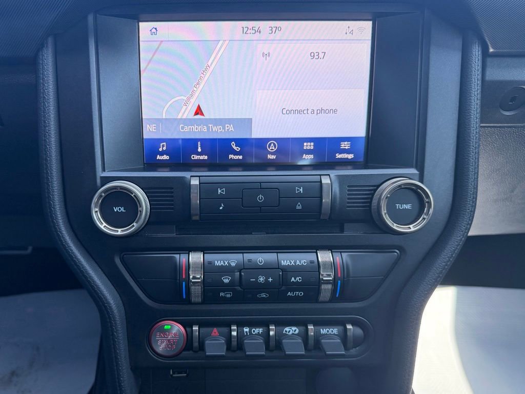 Used 2022 Ford Mustang Shelby GT500 w/ Technology Package RWD image 26
