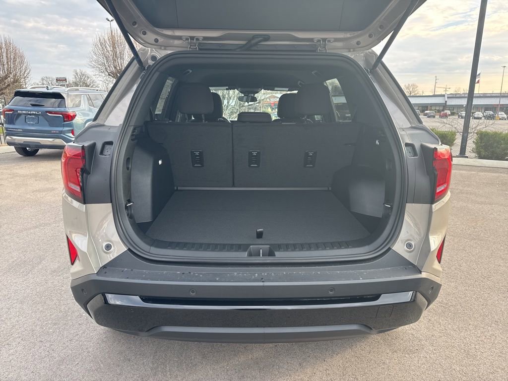 New 2026 GMC Terrain Elevation w/ Black Edition image 32