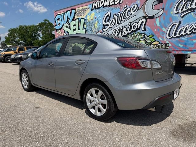 Used 2010 MAZDA MAZDA3 i Touring FWD image 4