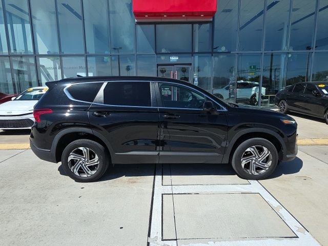 Used 2023 Hyundai Santa Fe SE AWD/4WD image 3