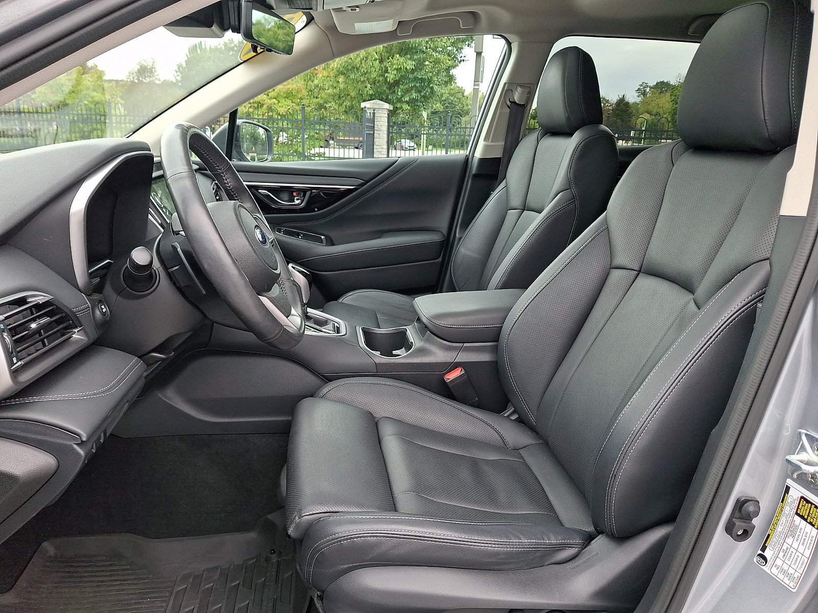 Used 2023 Subaru Outback Touring XT AWD/4WD image 13