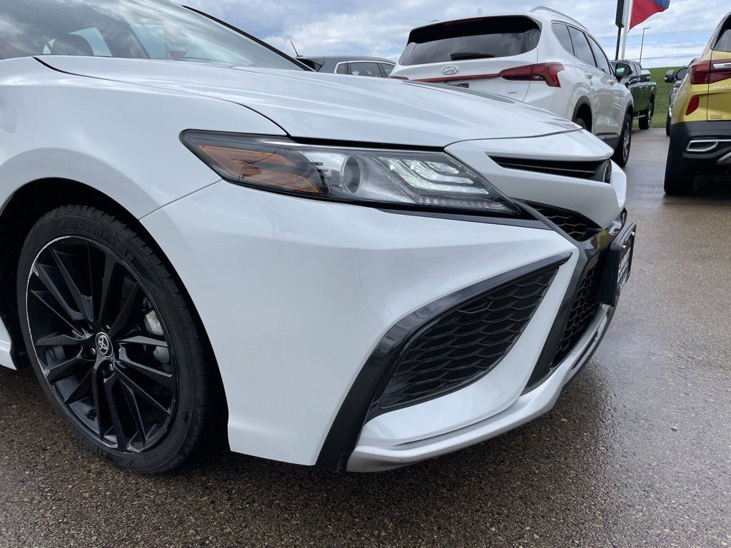 Used 2023 Toyota Camry XSE image 26