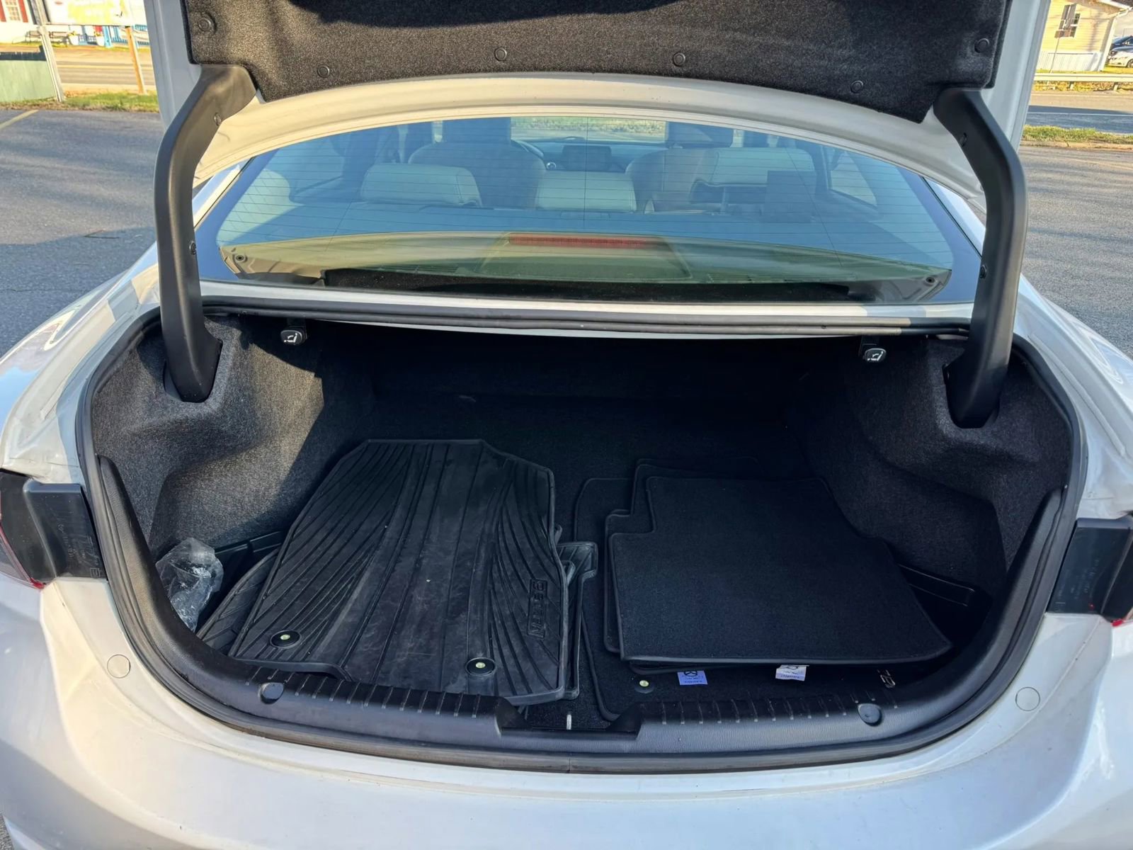 Used 2016 MAZDA MAZDA6 Touring image 16