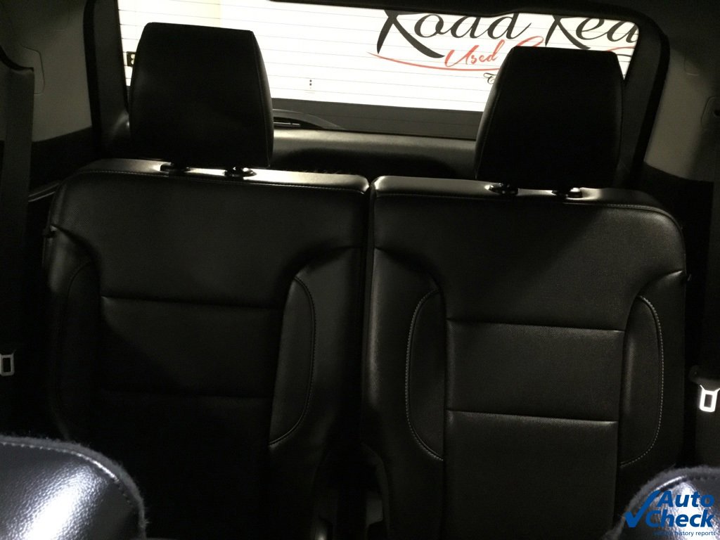 Used 2019 GMC Acadia SLT image 32