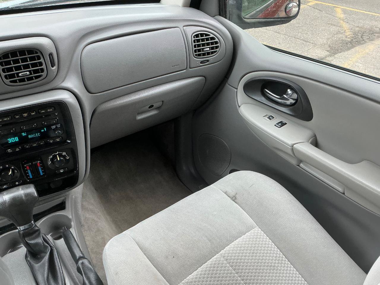 Used 2007 Chevrolet TrailBlazer LS AWD/4WD image 14