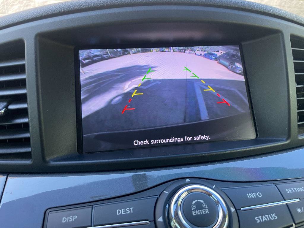 Used 2012 Nissan Quest LE image 22