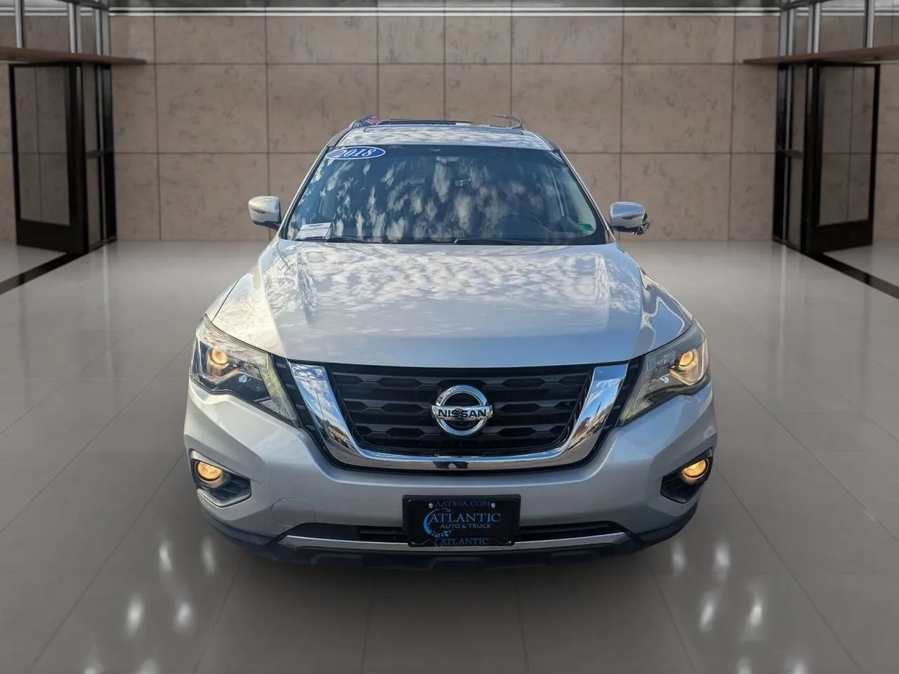 Used 2018 Nissan Pathfinder SL w/ SL Premium Package AWD/4WD image 8