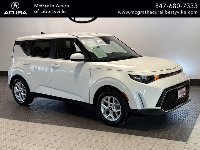 Used 2025 Kia Soul LX w/ LX Technology Package video 1