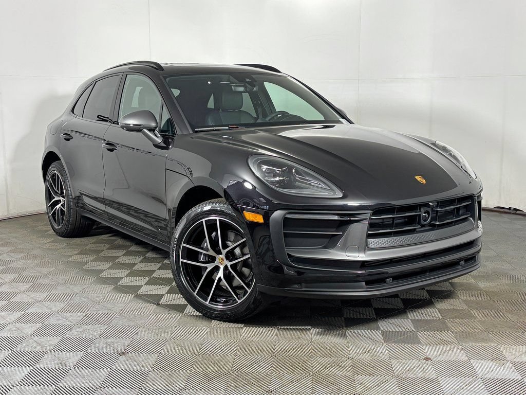 Used 2026 Porsche Macan Turbo AWD/4WD image 9