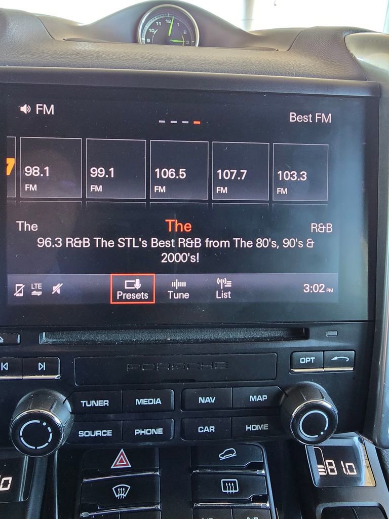 Used 2017 Porsche Cayenne S image 30