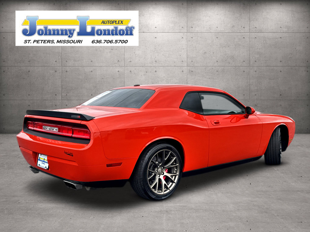Used 2010 Dodge Challenger SRT8 w/ SRT Option Group II RWD image 2