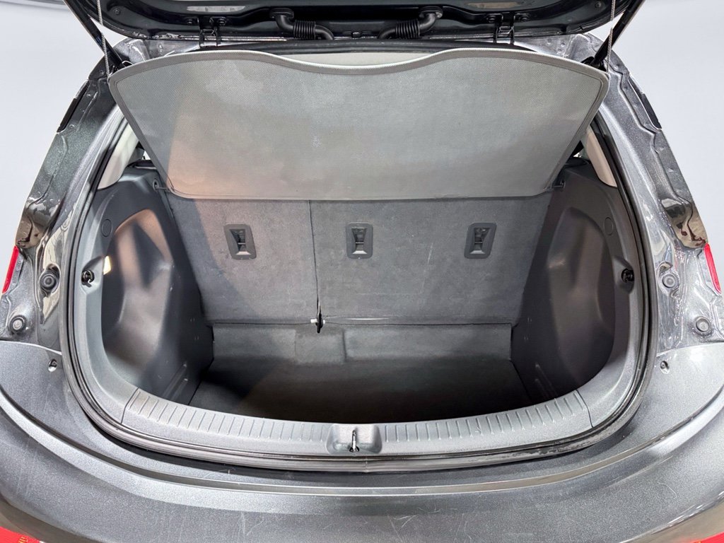 Used 2020 Chevrolet Bolt LT image 25