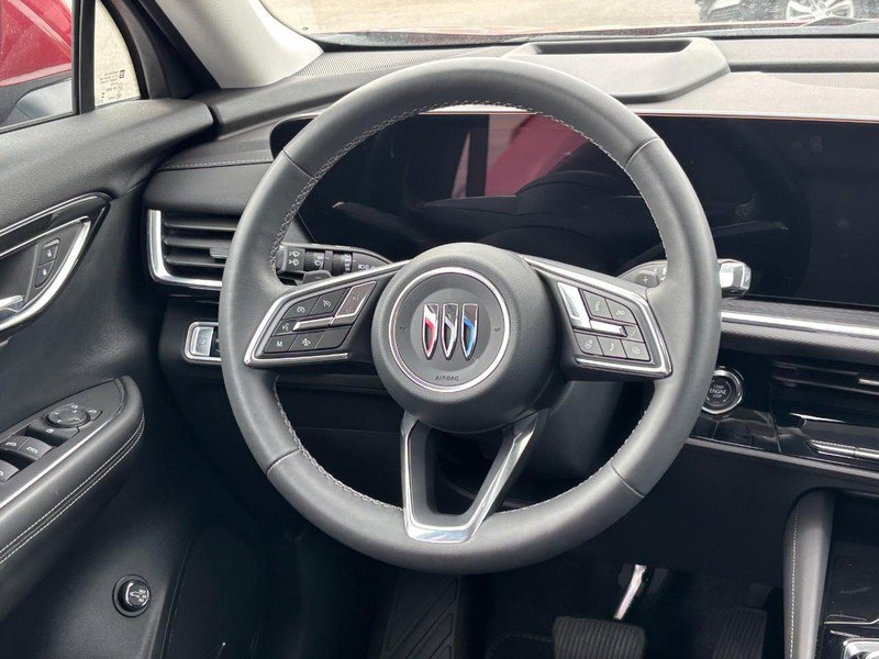 Certified 2025 Buick Envision Preferred image 12