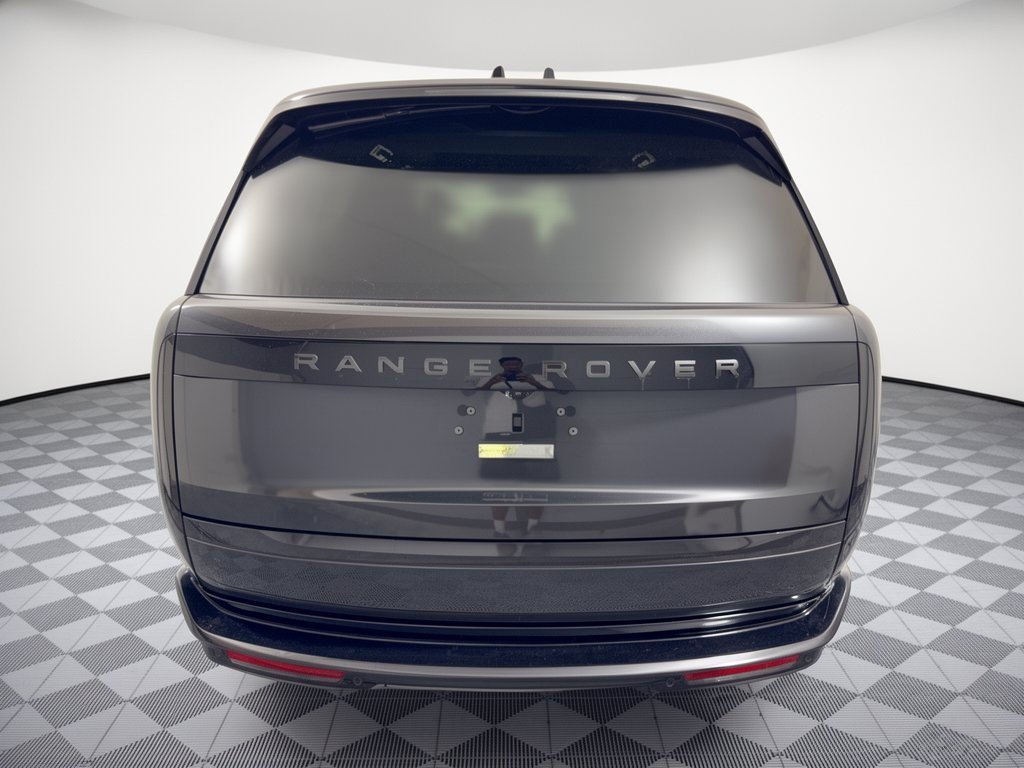 New 2027 Land Rover Range Rover Long Wheelbase SE AWD/4WD image 11