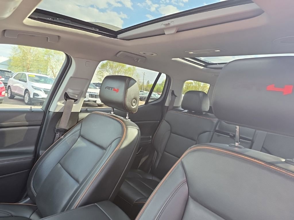 Used 2023 GMC Acadia AT4 w/ Technology Package AWD/4WD image 18