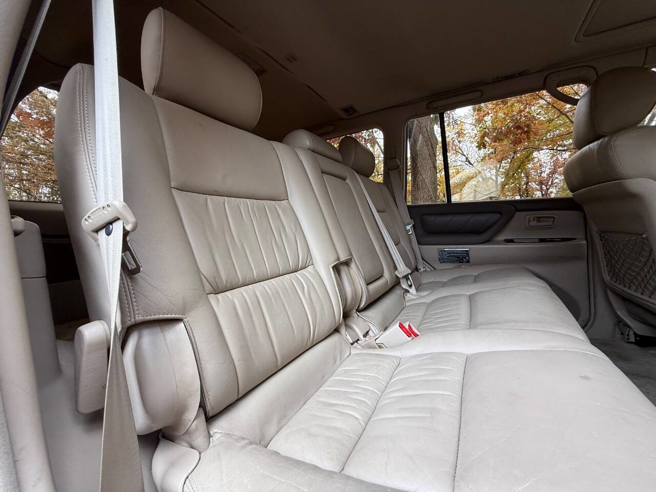 Used 2002 Toyota Land Cruiser image 24