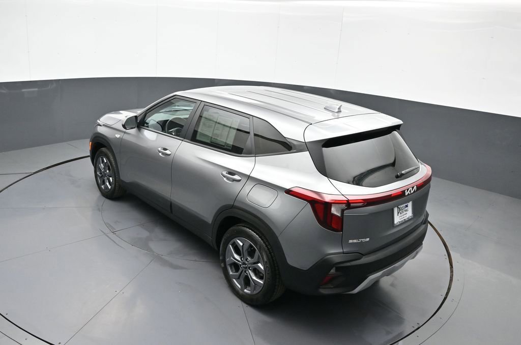 Certified 2024 Kia Seltos LX AWD/4WD image 39