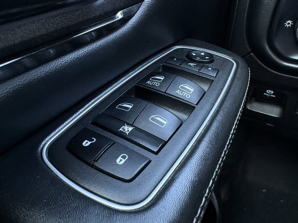 Used 2022 RAM 1500 Limited image 12