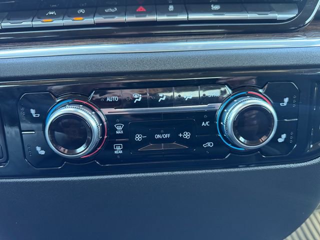 Used 2025 GMC Sierra 1500 SLE image 15