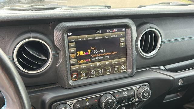 Used 2022 Jeep Wrangler Unlimited Rubicon 4xe w/ Cold Weather Group image 15