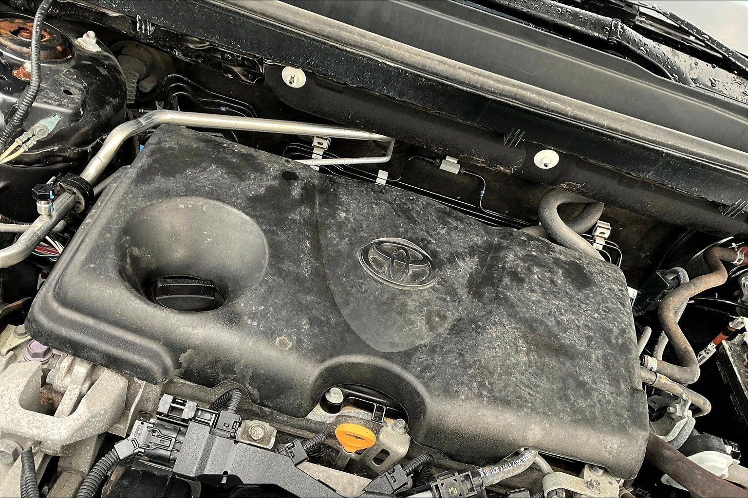 Used 2019 Toyota RAV4 XLE image 38