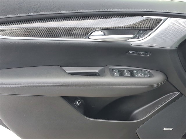Certified 2023 Cadillac XT5 Sportv w/ LPO, Floor Liner Package image 15