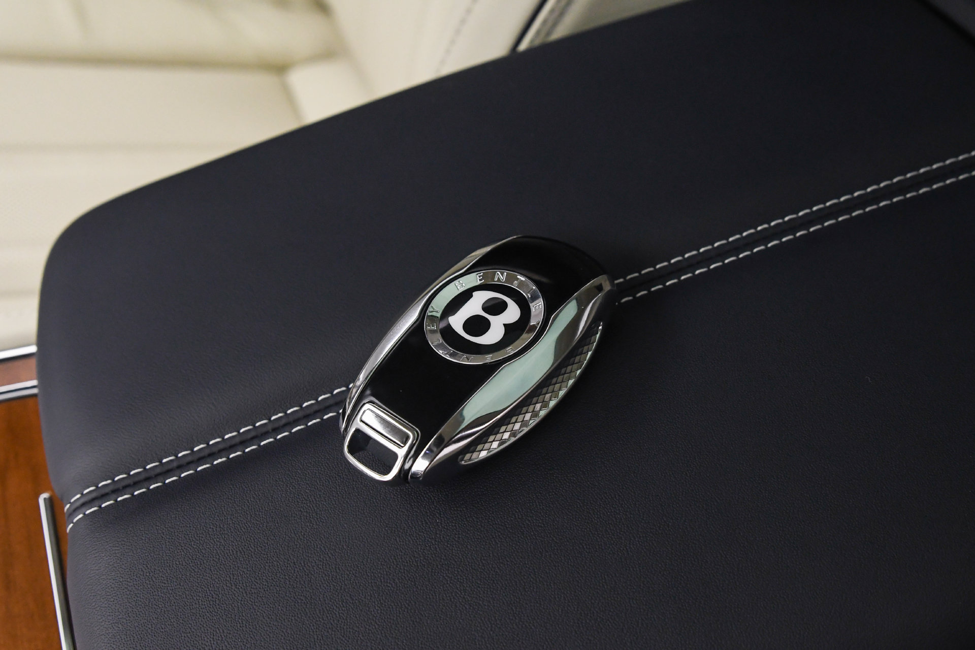 New 2026 Bentley Continental GT AWD/4WD image 21