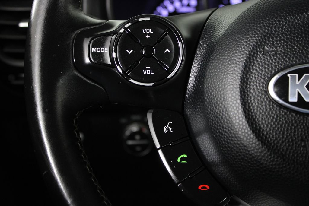 Used 2017 Kia Soul + w/ Audio Package image 22