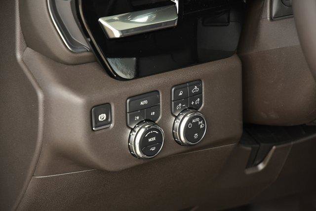 New 2025 GMC Sierra 1500 SLE w/ Preferred Package image 28