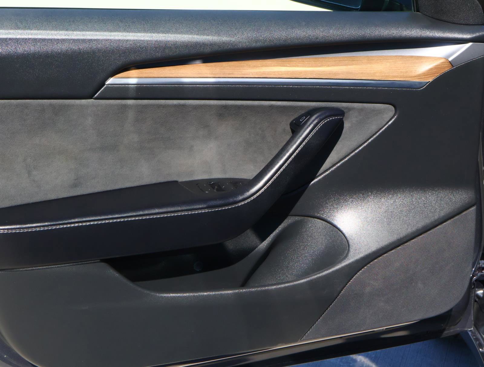 Used 2022 Tesla Model 3 Long Range image 12