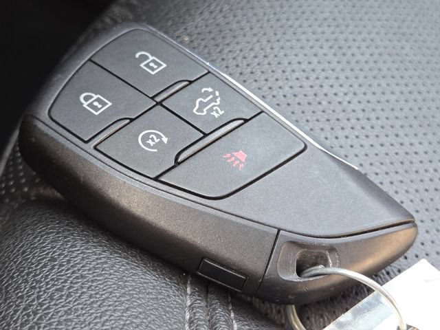 Used 2024 GMC Sierra 1500 SLT AWD/4WD image 31