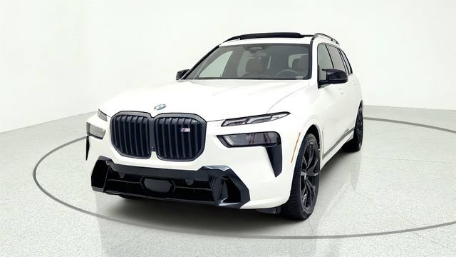 Used 2023 BMW X7 M60i AWD/4WD image 3