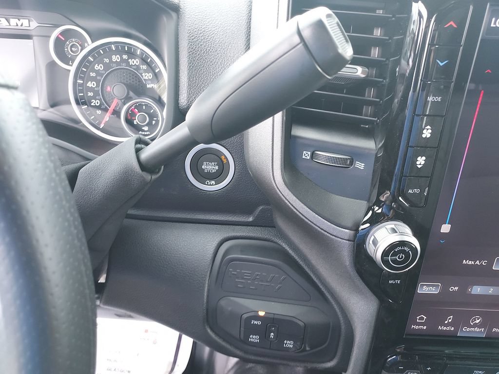 New 2026 RAM 2500 Tradesman AWD/4WD image 26