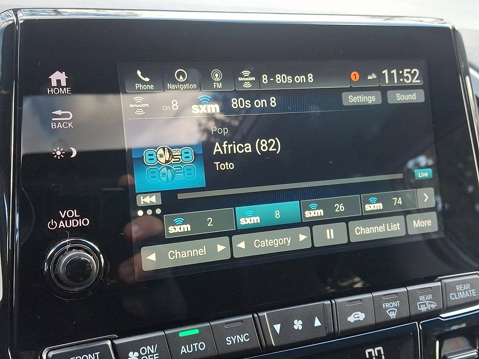 Certified 2024 Honda Odyssey Touring image 18