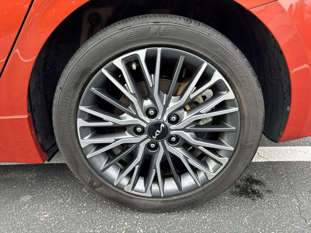 Used 2023 Kia Forte GT-Line w/ GT-Line Premium Package image 29