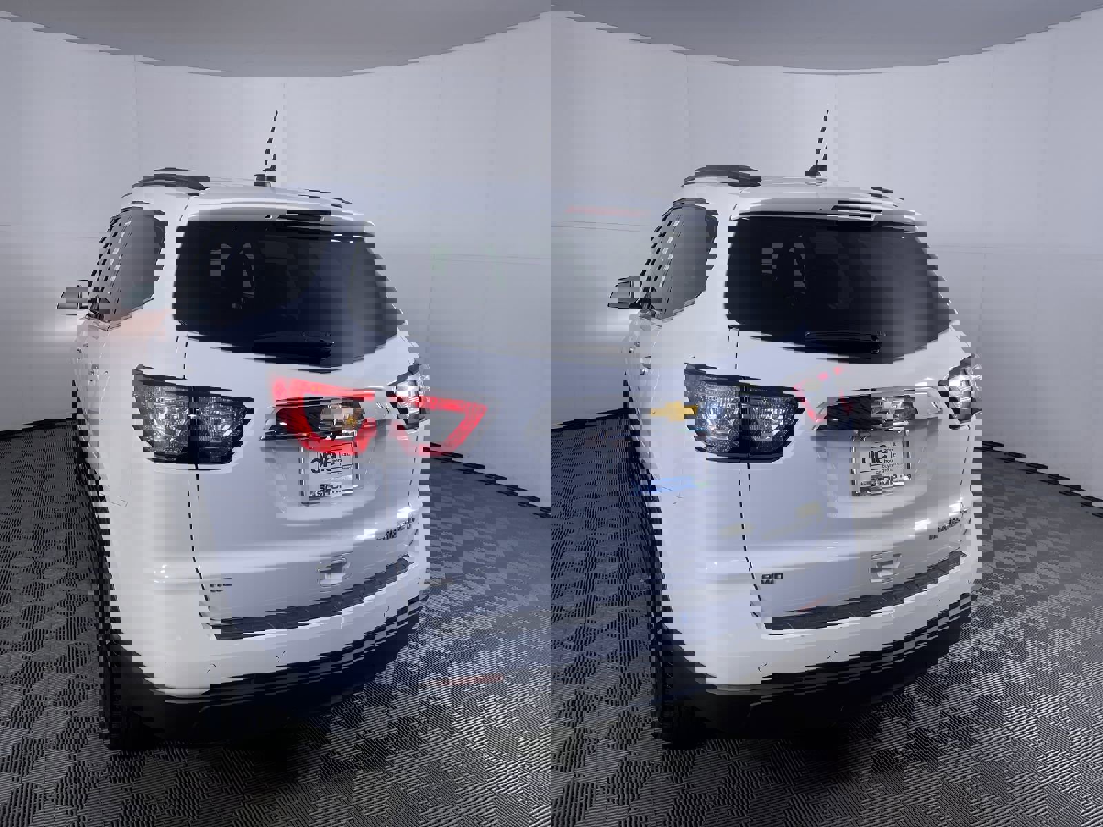 Used 2016 Chevrolet Traverse LT image 23