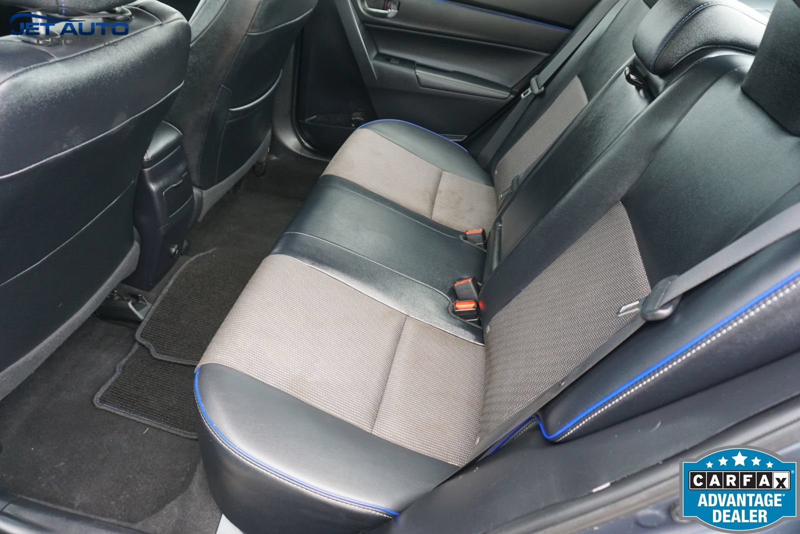 Used 2017 Toyota Corolla SE FWD image 19