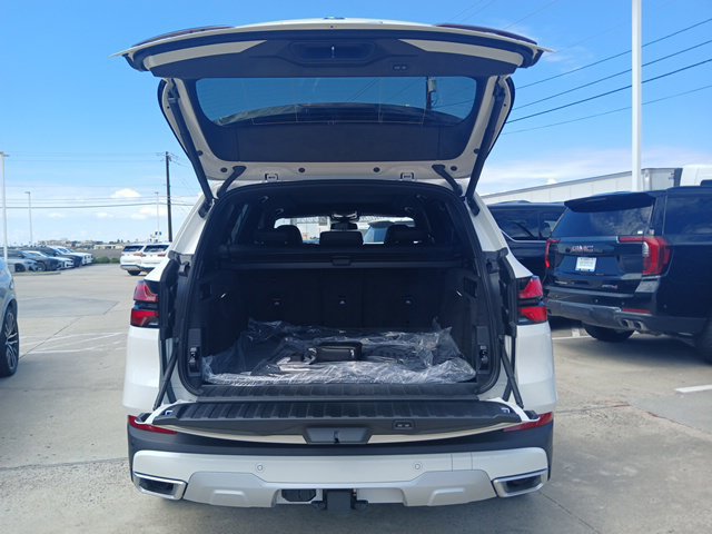 New 2026 BMW X5 xDrive40i w/ Off-Road Package AWD/4WD image 9
