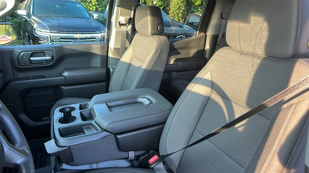 New 2026 Chevrolet Silverado 1500 Custom Trail Boss w/ Turbomax Blackout Package image 15