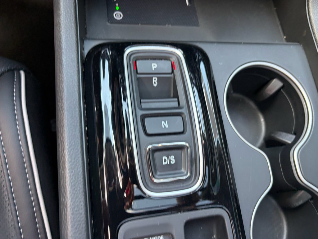 Certified 2025 Honda Pilot Elite image 28