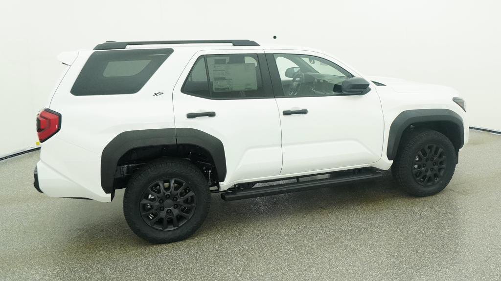 New 2026 Toyota 4Runner SR5 AWD/4WD image 13