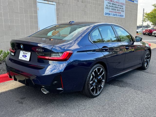 Used 2025 BMW 330i xDrive Sedan w/ M Sport Package AWD/4WD image 5