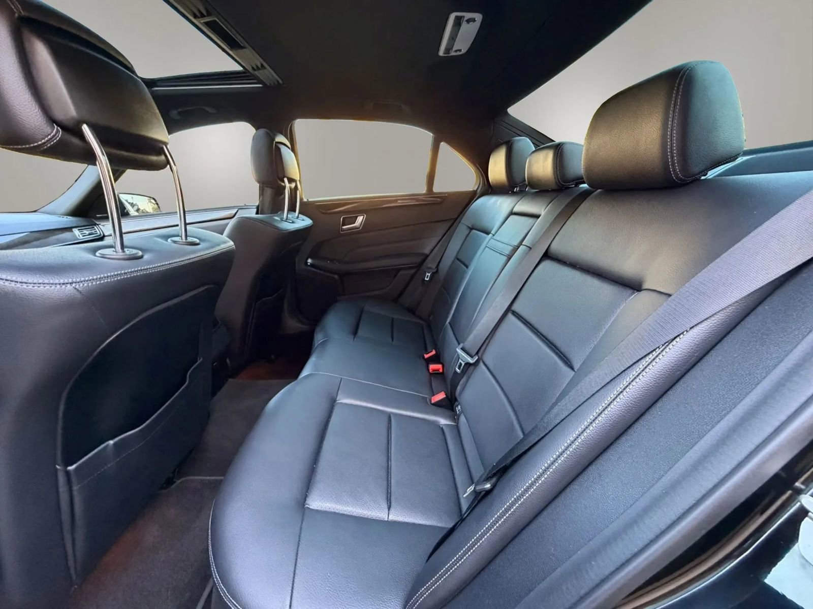 Used 2014 Mercedes-Benz E 350 Sedan image 27