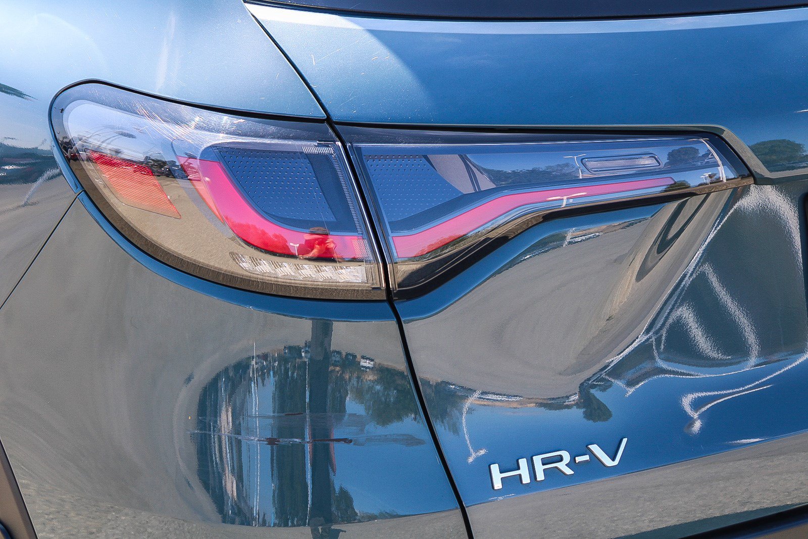Used 2024 Honda HR-V Sport image 10