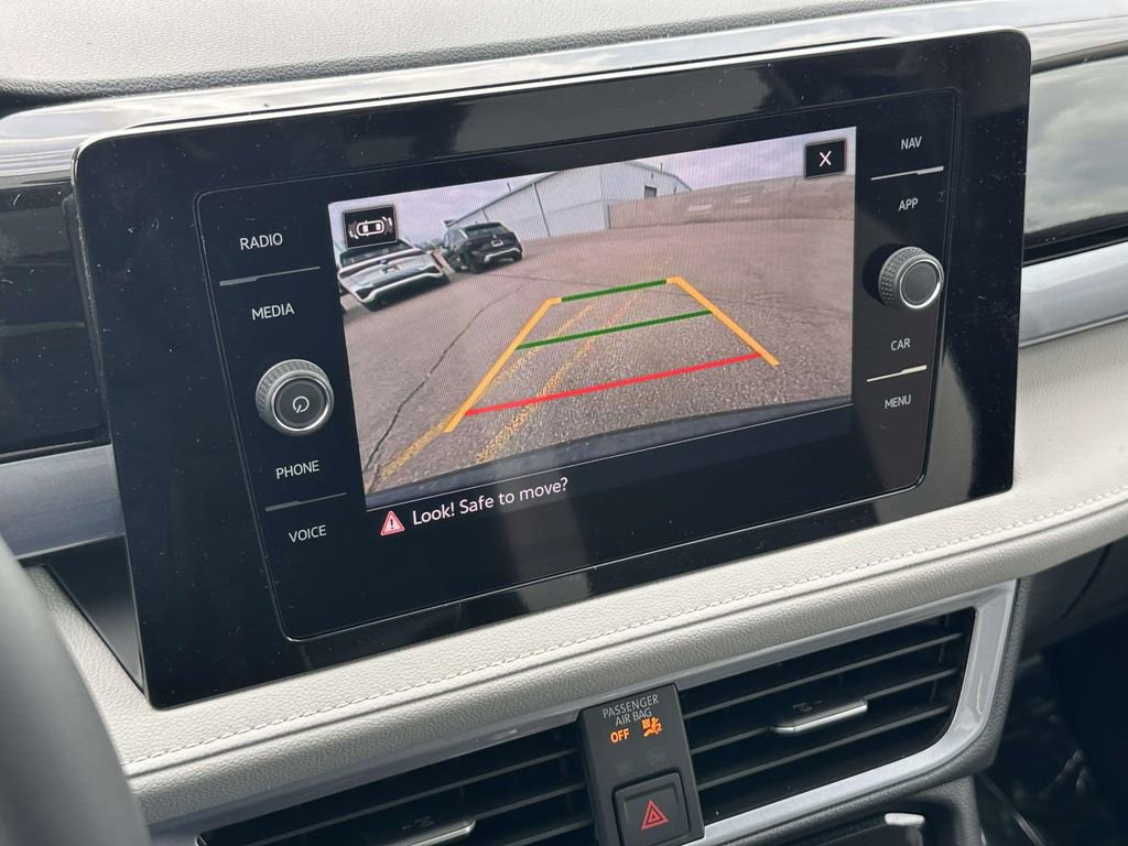 New 2026 Volkswagen Taos SEL AWD/4WD image 20
